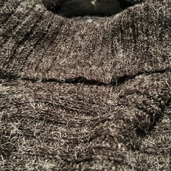 Ladies Short sleeve Dolman style sweater oversized Medium - Picture 7 of 9